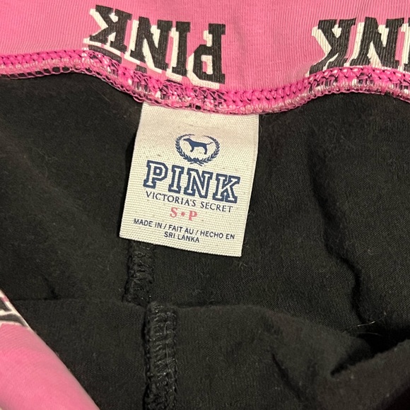 Pink shorts - Picture 4 of 4